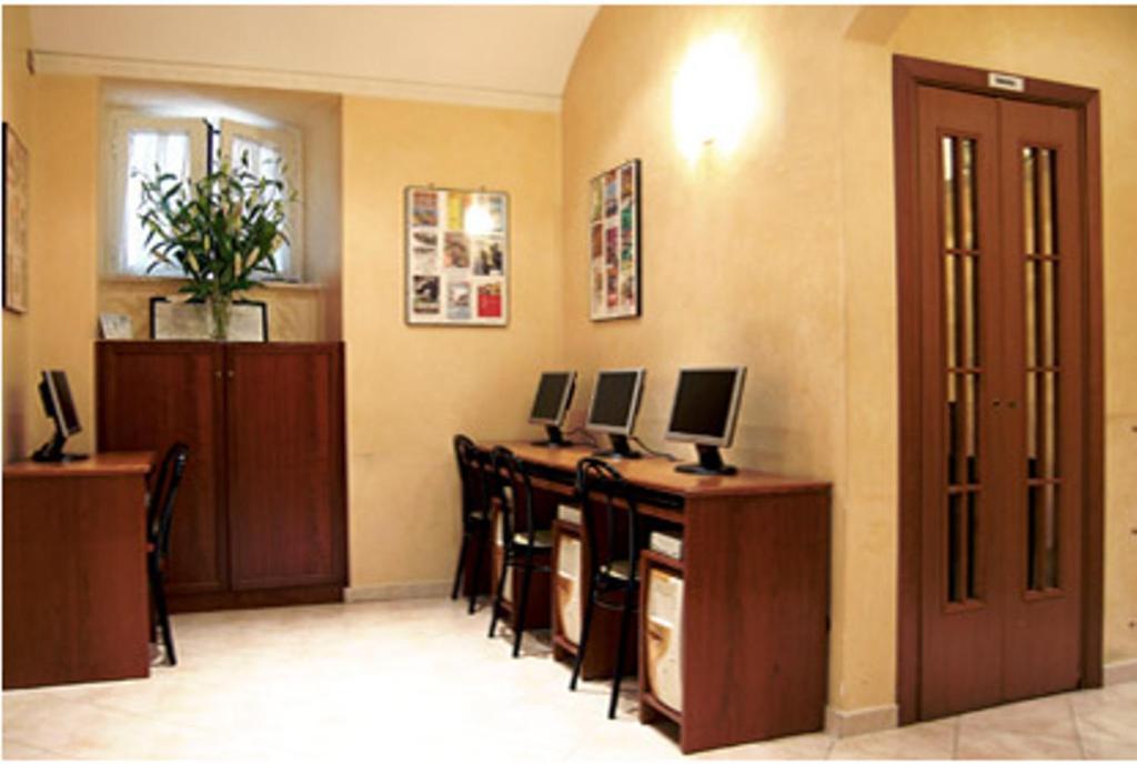 Hotel Papa Germano Rome Exterior photo